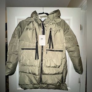 New Orolay Thickened Down Jacket Size Medium Green New